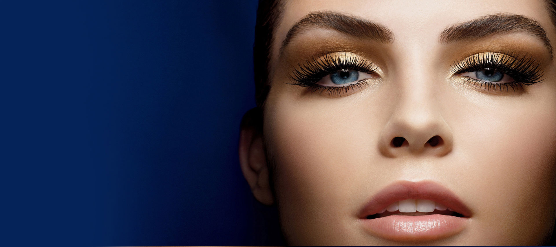 Eye woman eyebrow eyes lashes